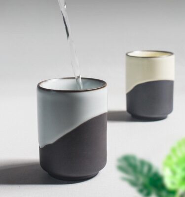 Gohobi Ceramic Japanese Style Cups - Black & White